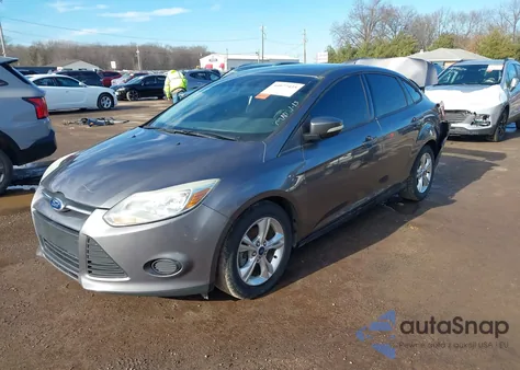 2014 Ford Focus Se z USA, uszkodzony, nr VIN 1FADP3F2XEL379088